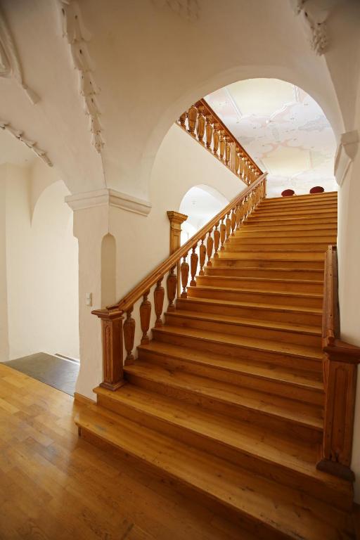 14+ Wooden Stair Handrails