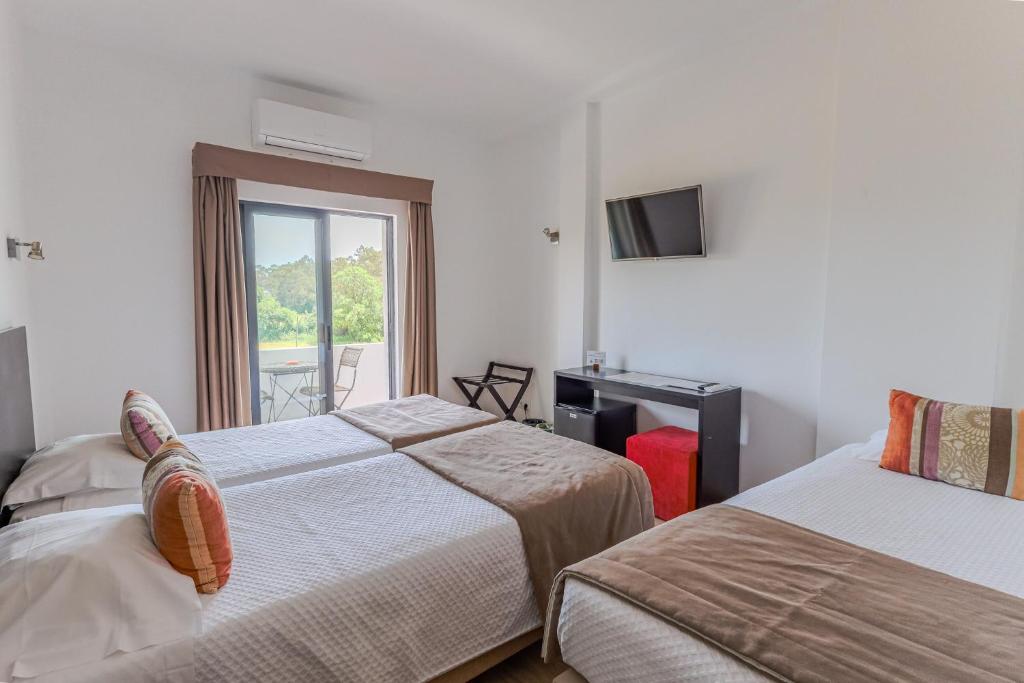 Casa Do Vale Hotel by Umbral - Standard Triple Room
