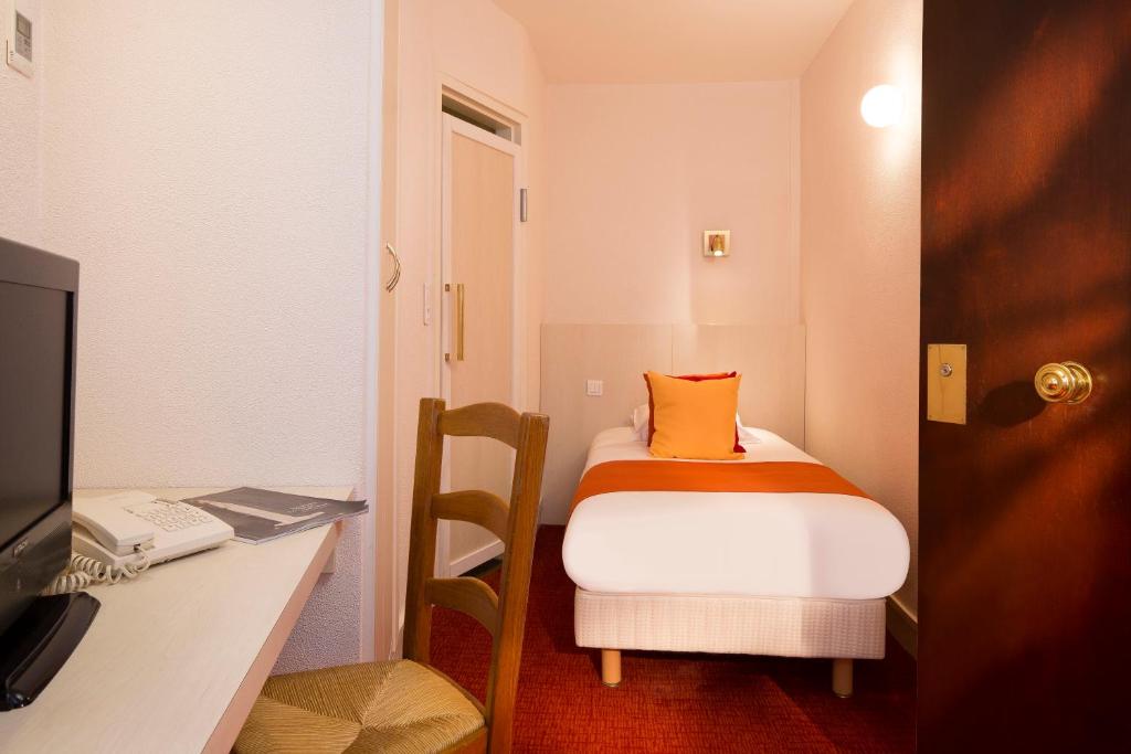 Hôtel Londres Saint Honoré - Resim 20