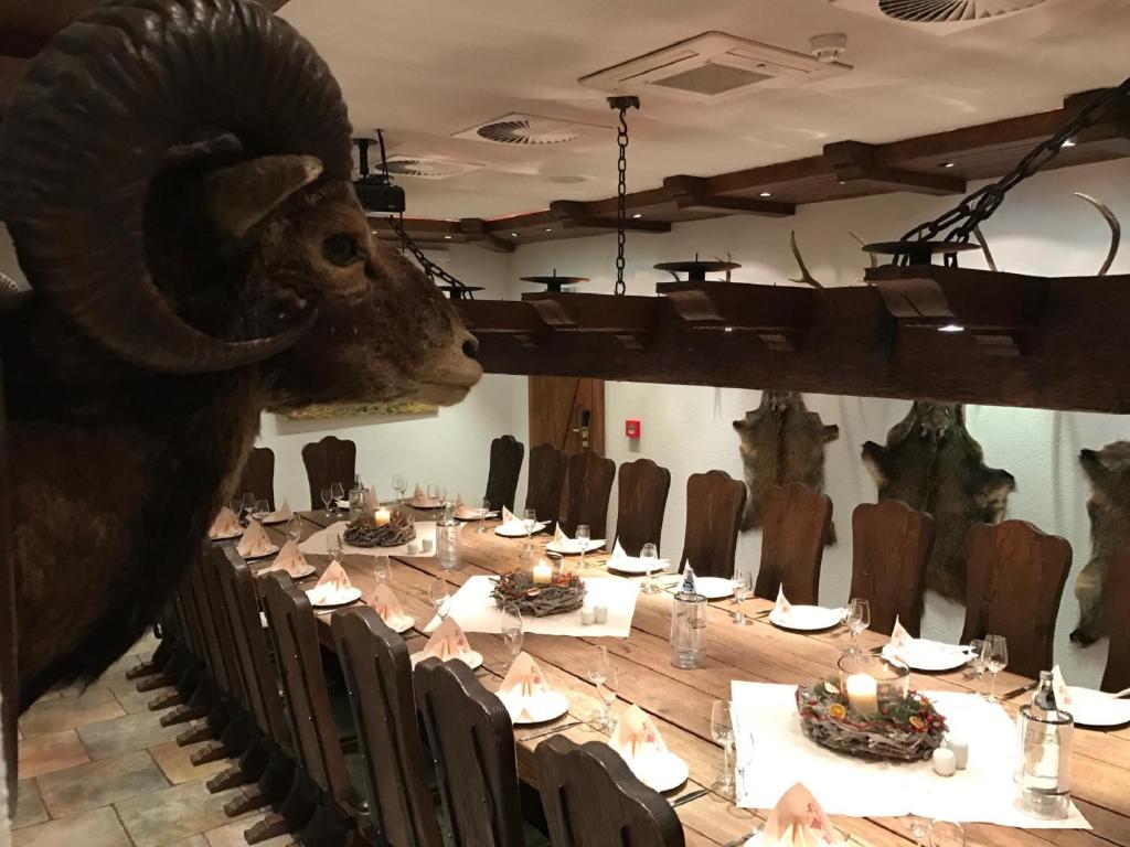 Restaurace v ubytování Reit-und Sporthotel Nordmann