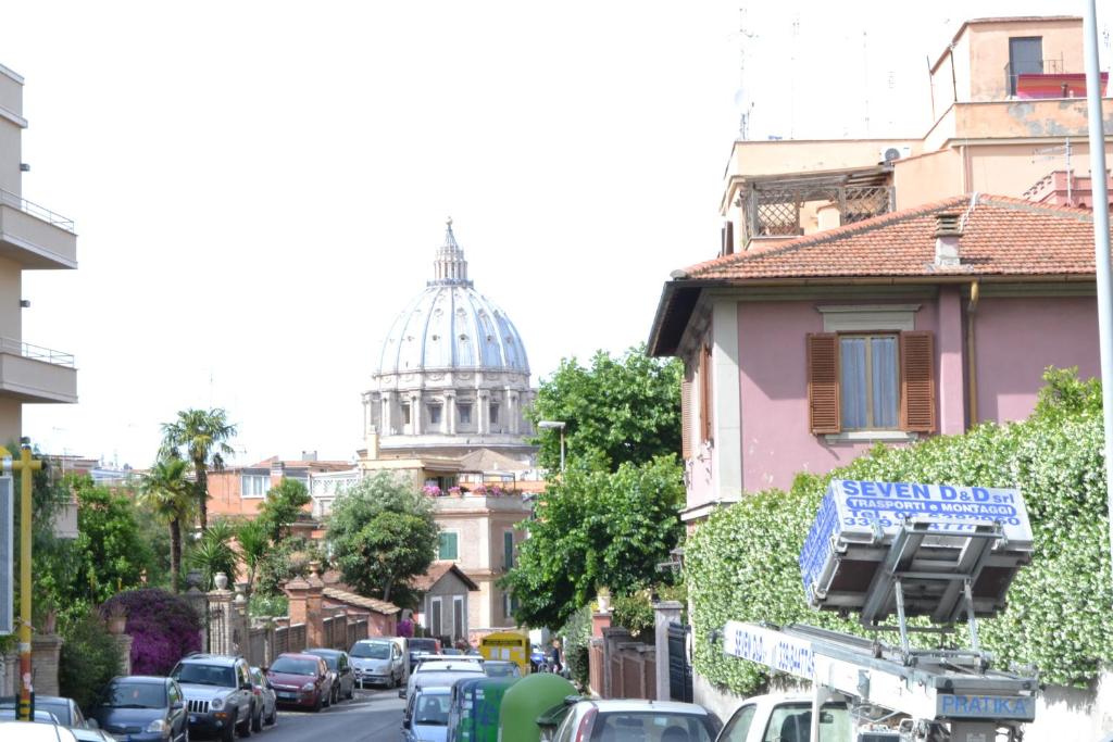 M&C San Pietro basement house