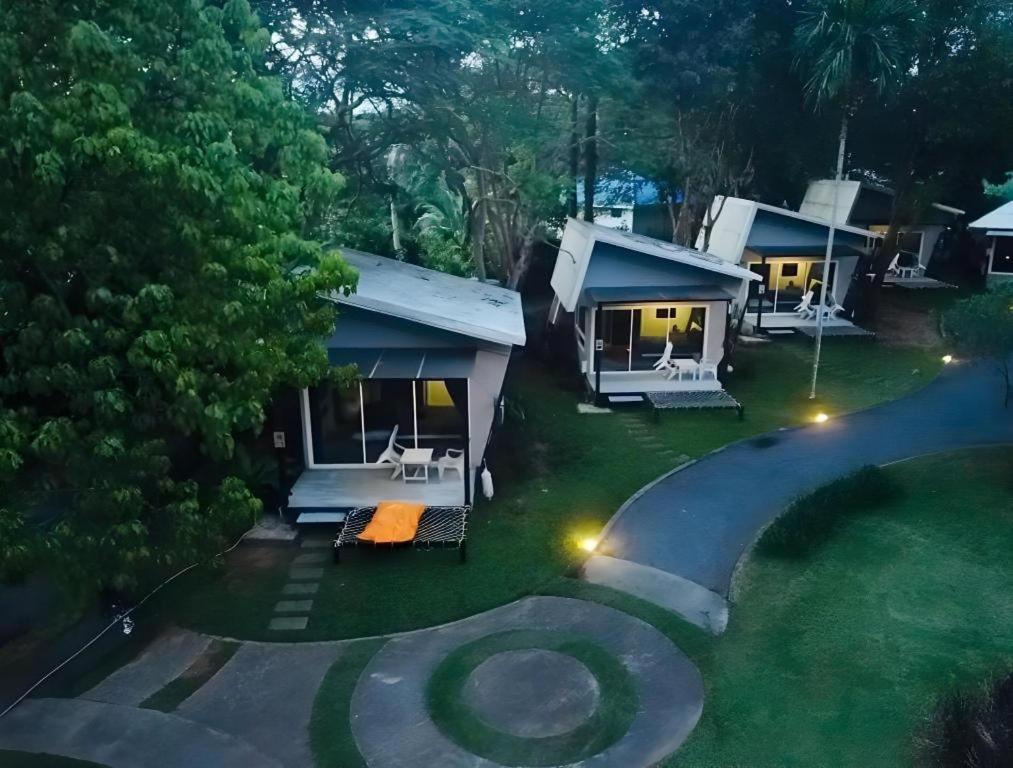 Gallery image of Baan Koh Mak in Ko Mak