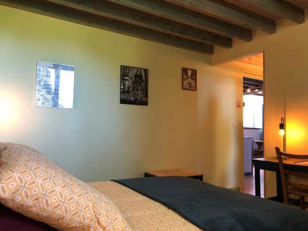 L'école buissonnière chambres et table d'hôtes - Family Room