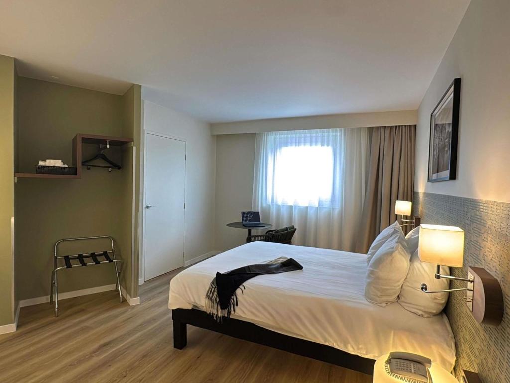 ibis Styles Tours Centre - Superior Double Room
