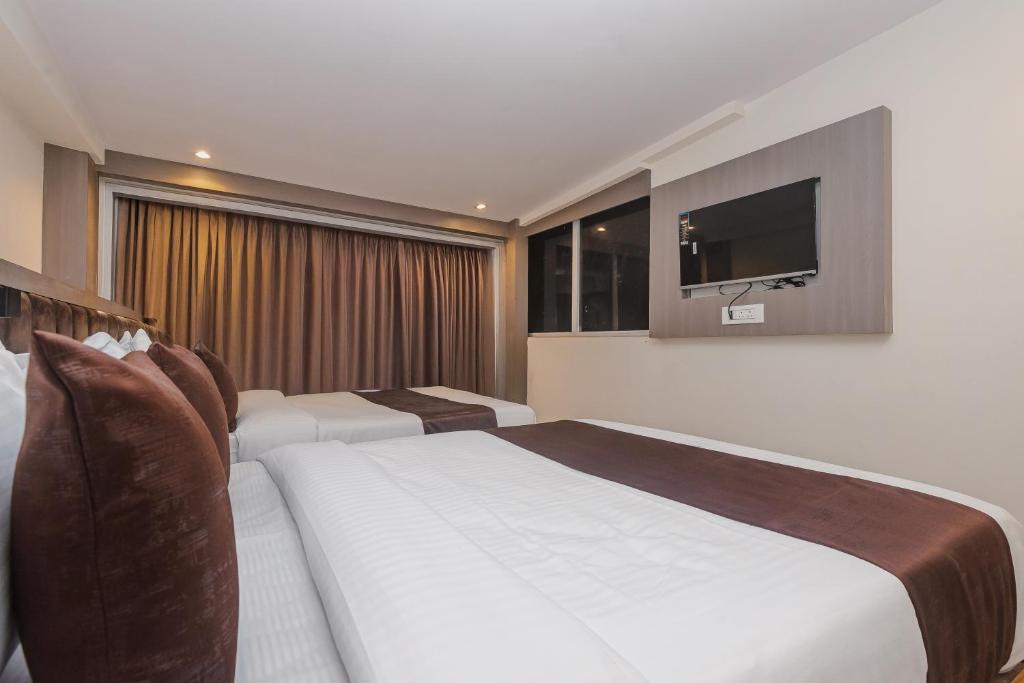 لابی و فضای عمومی Hotel Zillion International Near US Consulate B K C Mumbai Near Mumbai Airport Mumbai - تصویر ۵