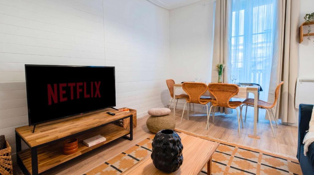 Cozy 1BR Montmartre 4 ppl