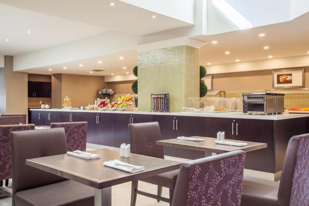 Holiday Inn Toronto International Airport by IHG - Resim 8