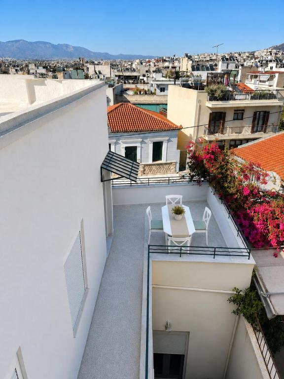 Athens Home with Terrace & City View