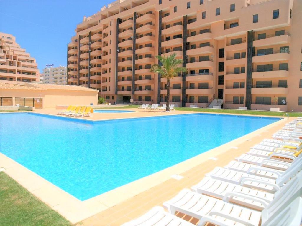 Paraiso Sol Rocha Beach Apartment 1