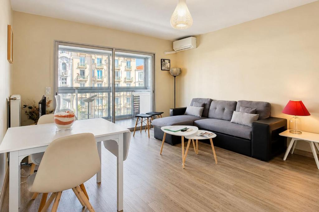 Cosy central one-bedroom apt 7 min from the Palais des Festivals