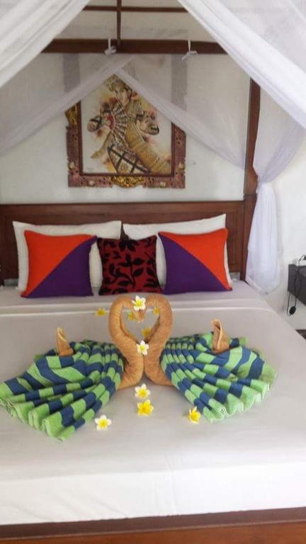 Alur Beach Homestay - 8