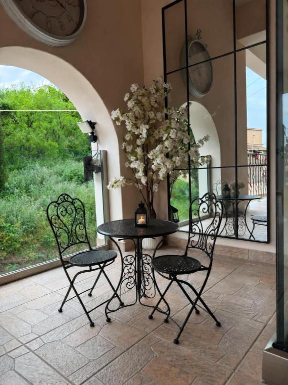 Loula's Holidays Apartment with Balcony close to Corfu Town