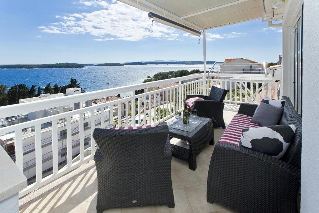 Luce Mediterranean Apartment's