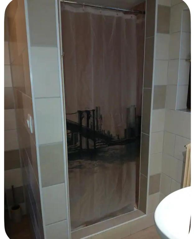 Charmant petit appartement avec bel exterieur. – photo 8