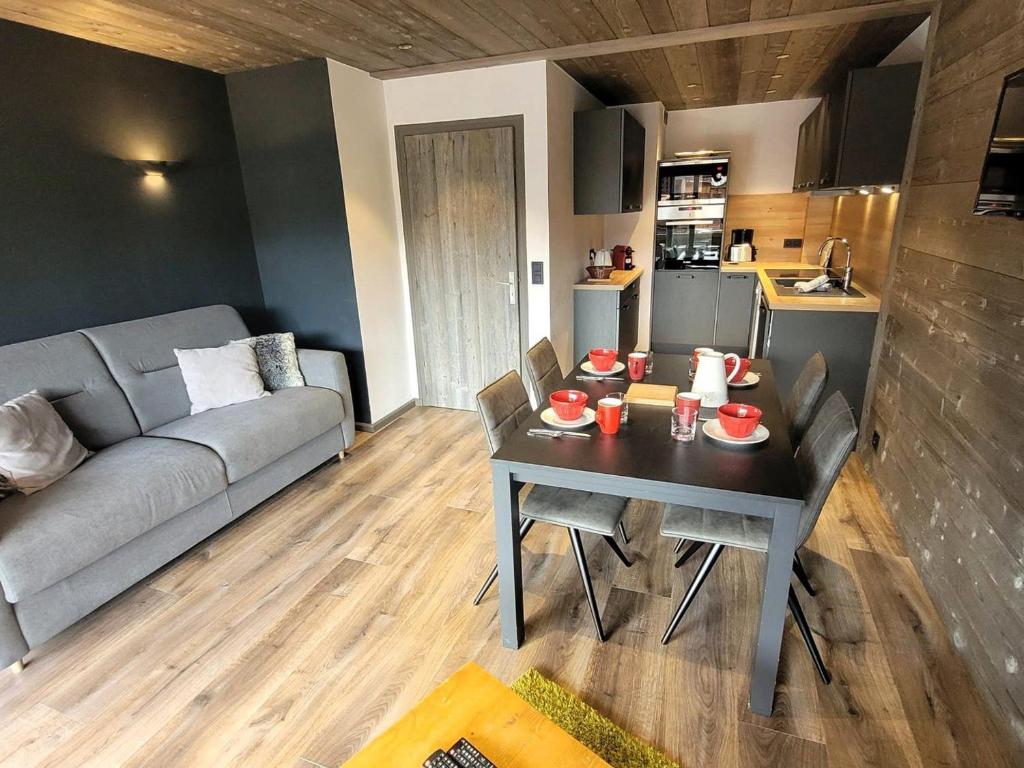 Appartement 4 pers. aux pieds des pistes avec parking et wifi