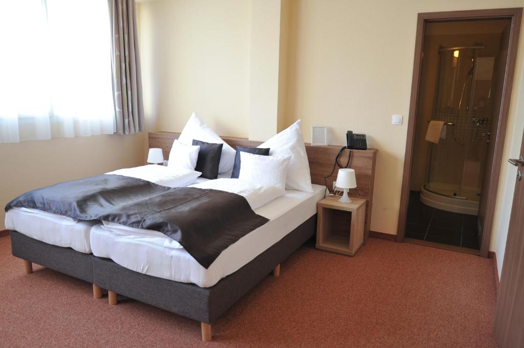 Centrooms Eger - Resim 23