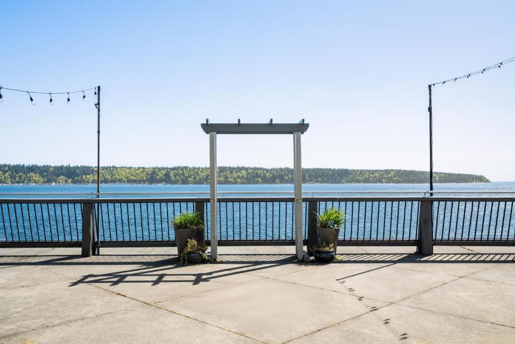 Anchor Inn & Suites, BW Signature Collection photo