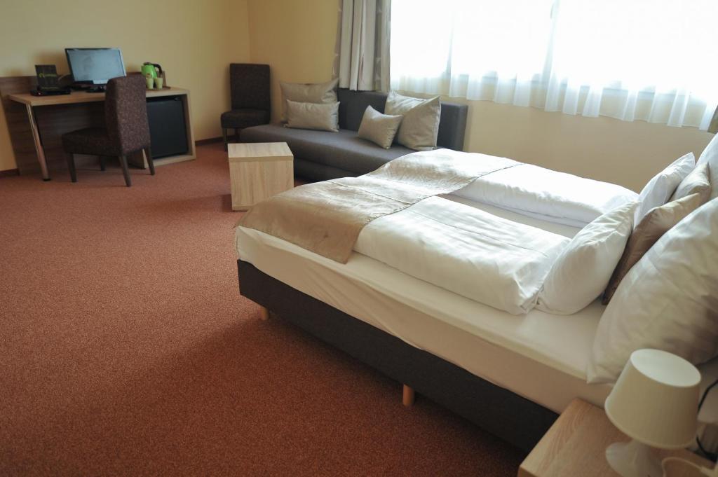 Centrooms Eger - Resim 28