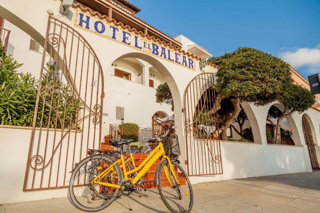 Jízda na kole v ubytování Hotel El Balear nebo okolí