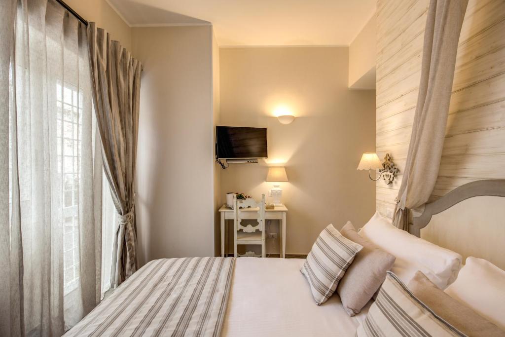 Casa Mia Vaticano Guest House - 11