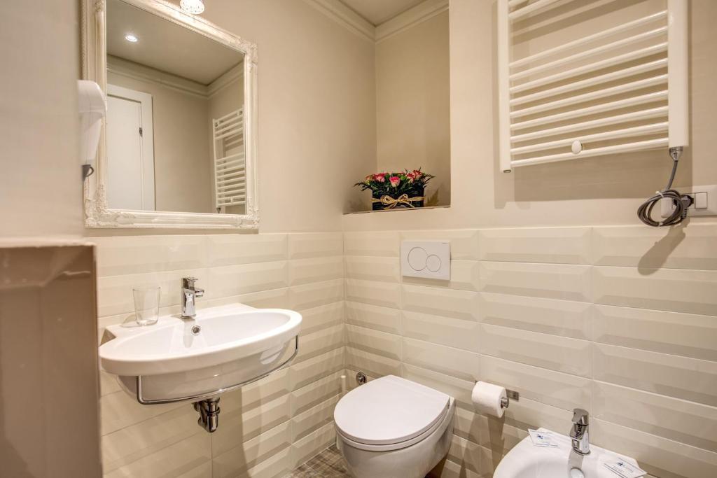 Casa Mia Vaticano Guest House - 8