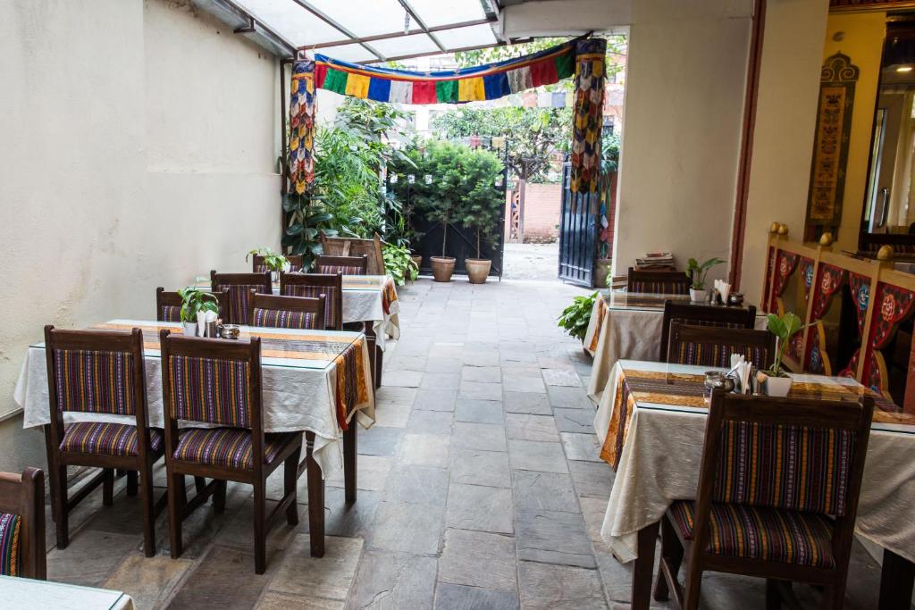 Restaurace v ubytování Hotel Yambu kathmandu