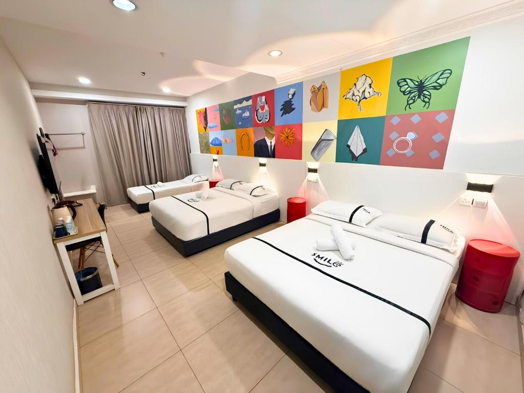 Smile Hotel Shah Alam ICity - Standard Family Room