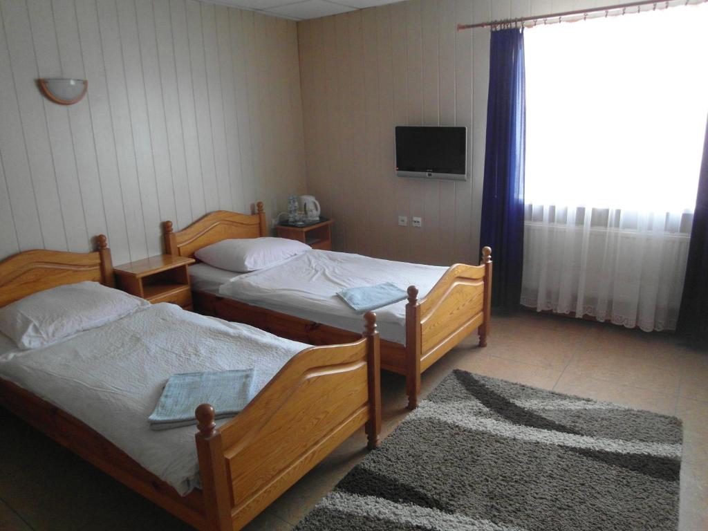 Pomorska Zajazd Restauracja - Grande Salle Double Ou Jumelle