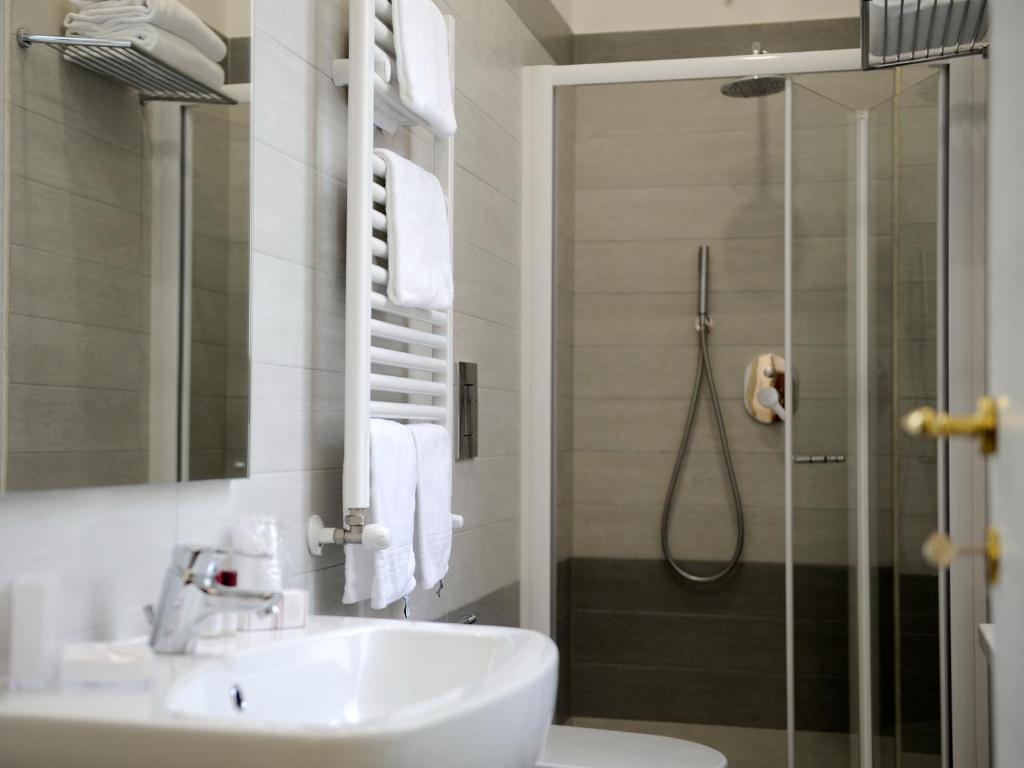 Easyrome Guest House - Vierpersoonskamer
