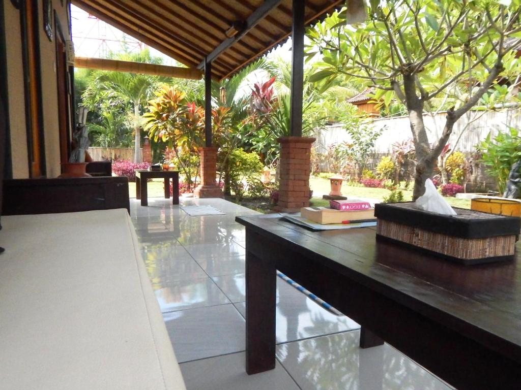 Yuda Menjangan Homestay - 8