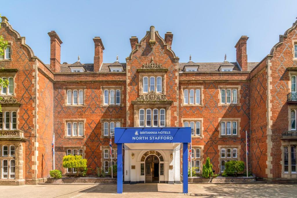 an university building with a sign in front of it at North Stafford Hotel in Stoke on Trent