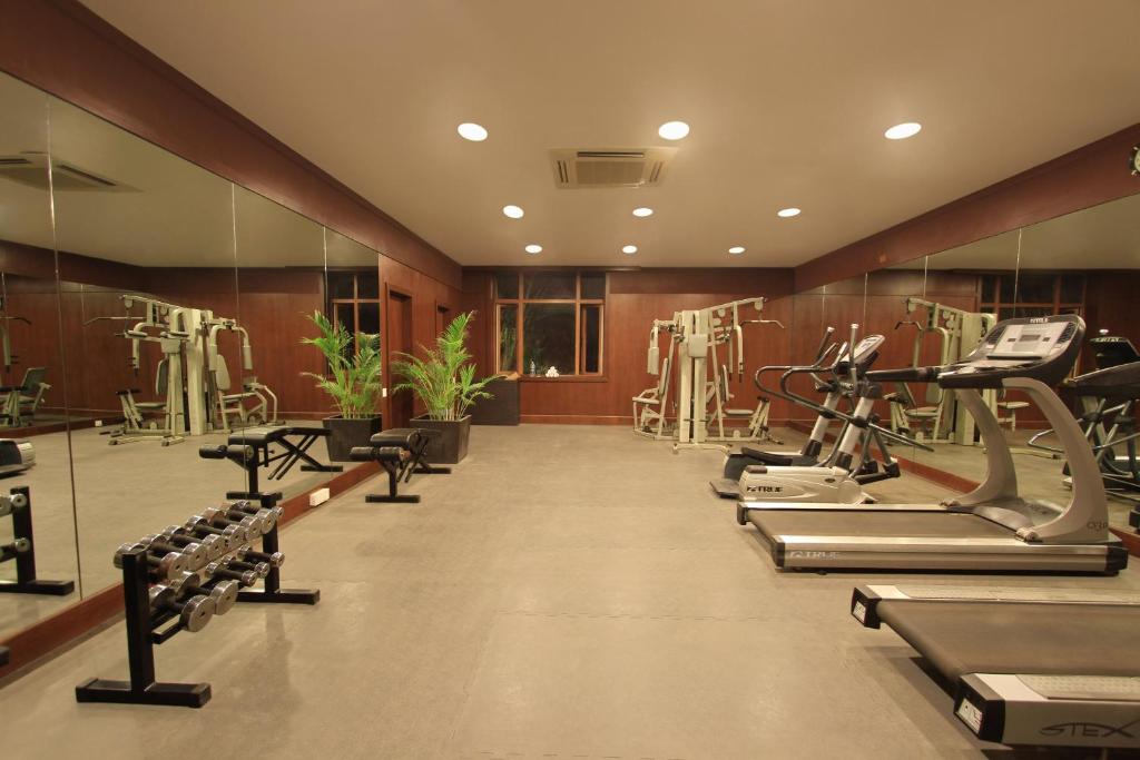 Fitness centrum a/nebo fitness zařízení v ubytování Silent Shores Resort & Spa
