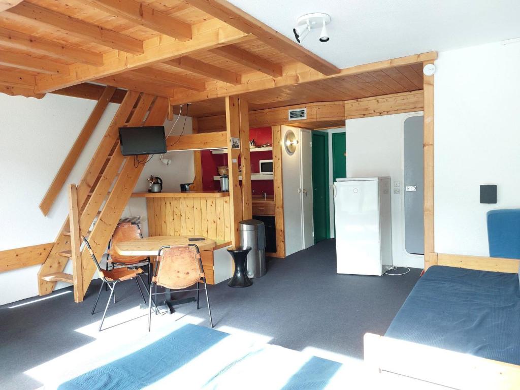 Appartement duplex, animaux OK - 6 pers., vue sur pistes - FR-1-411-603