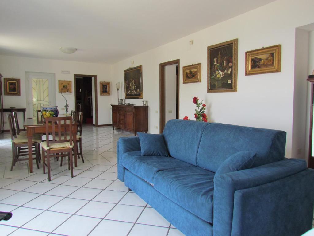 Гостиная зона в Casa De Angelis