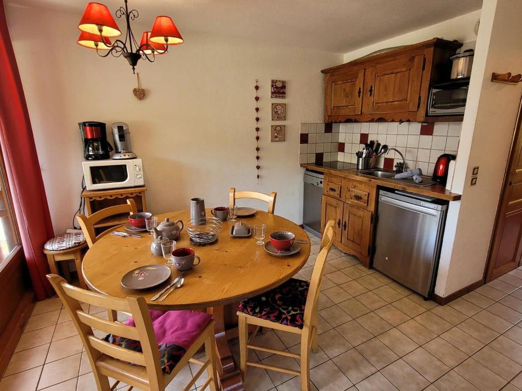 Bel appartement lumineux 3 pièces, prox centre, parking, calme