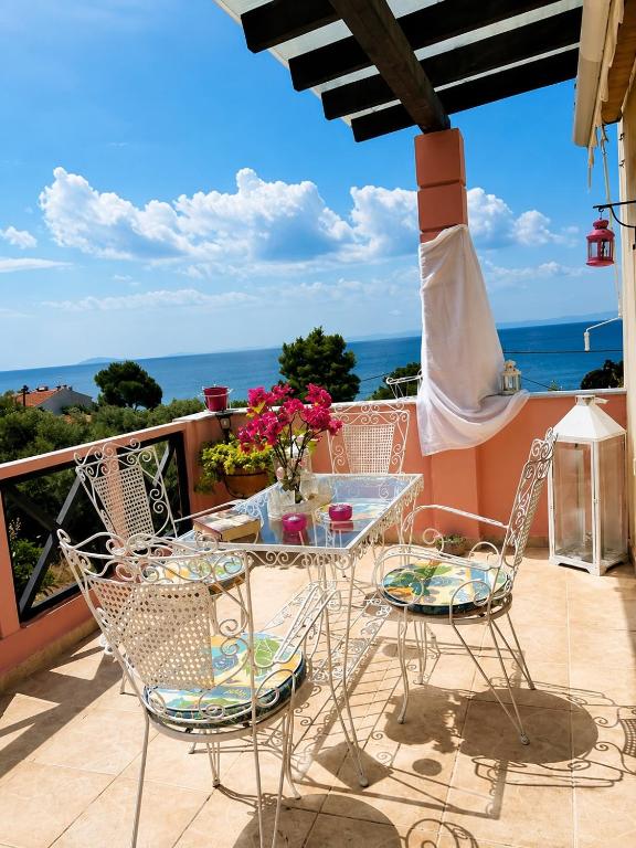 Seaside Apartment