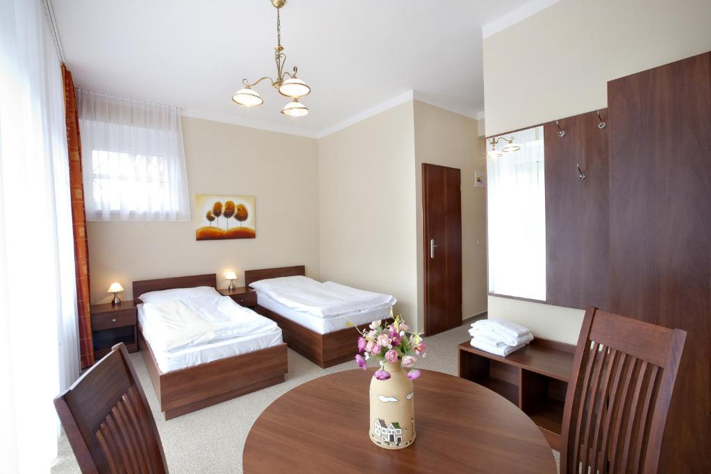 Fotografie z fotogalerie ubytování Letní pobyt na Hotelu Samechov v Posázaví v destinaci Chocerady