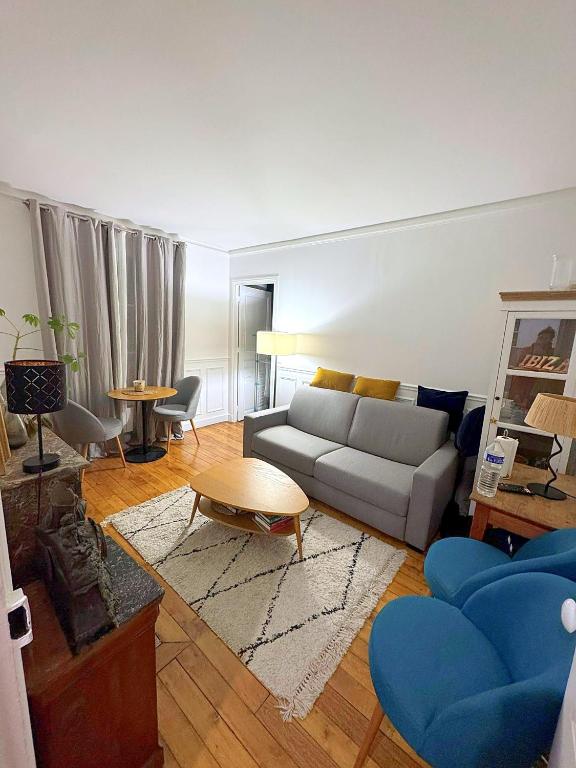 Cozy Haussmann Flat - Quiet 1BR Peaceful Montparnasse Escape