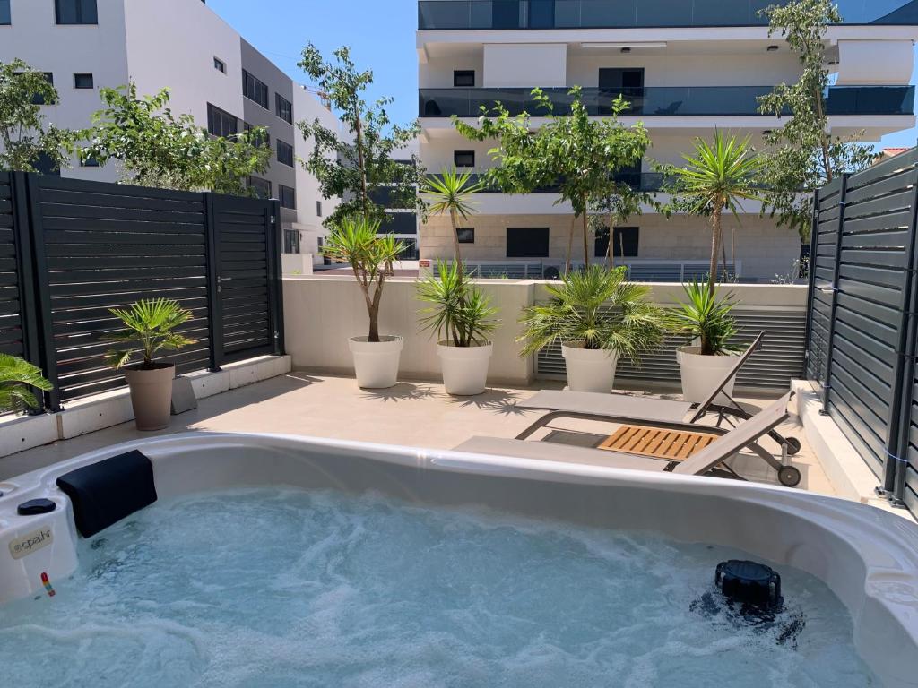Superior Apartment with private jacuzzi