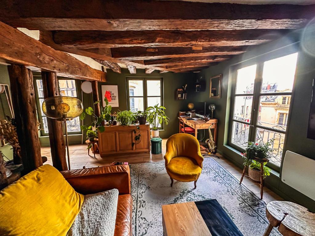 Duplex in the heart of Old Le Mans