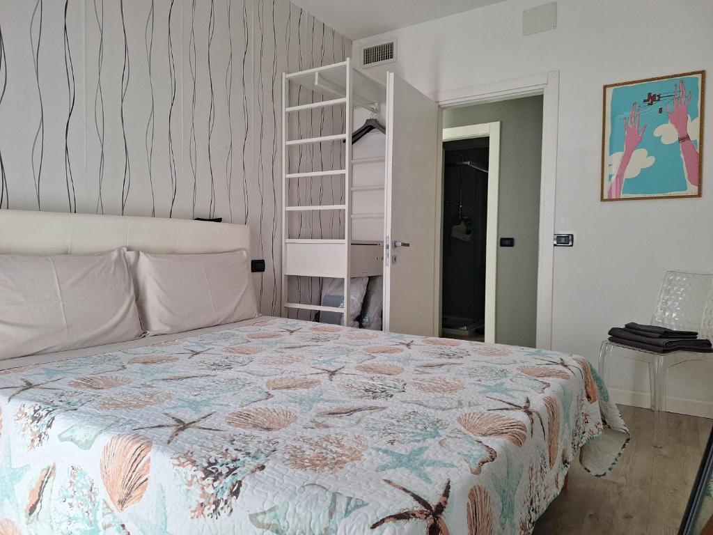 Adam Apartment - Housity