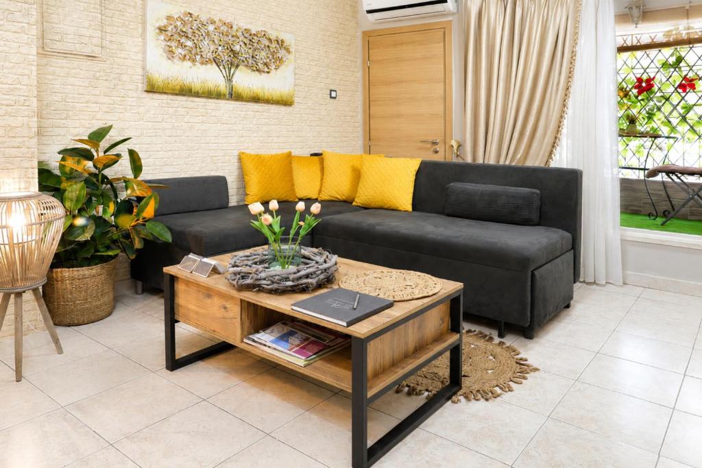 IRIS COZY HOUSE by Evagelias Homes Volos