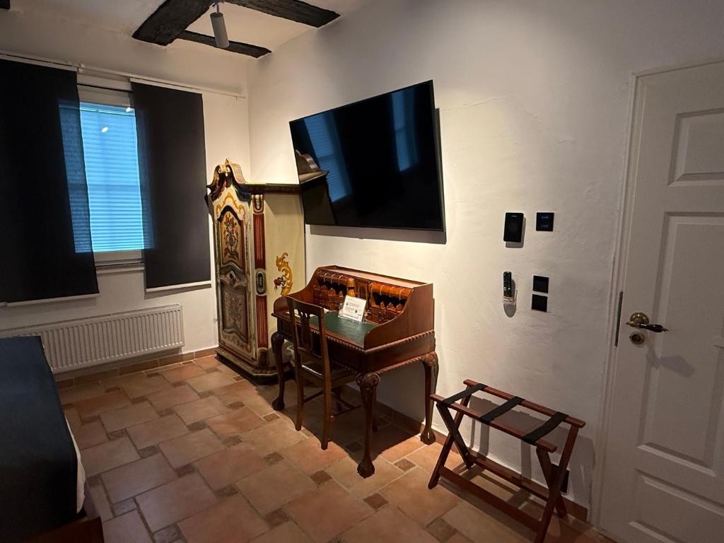 Villa Dornröschen Grebenstein - King Studio
