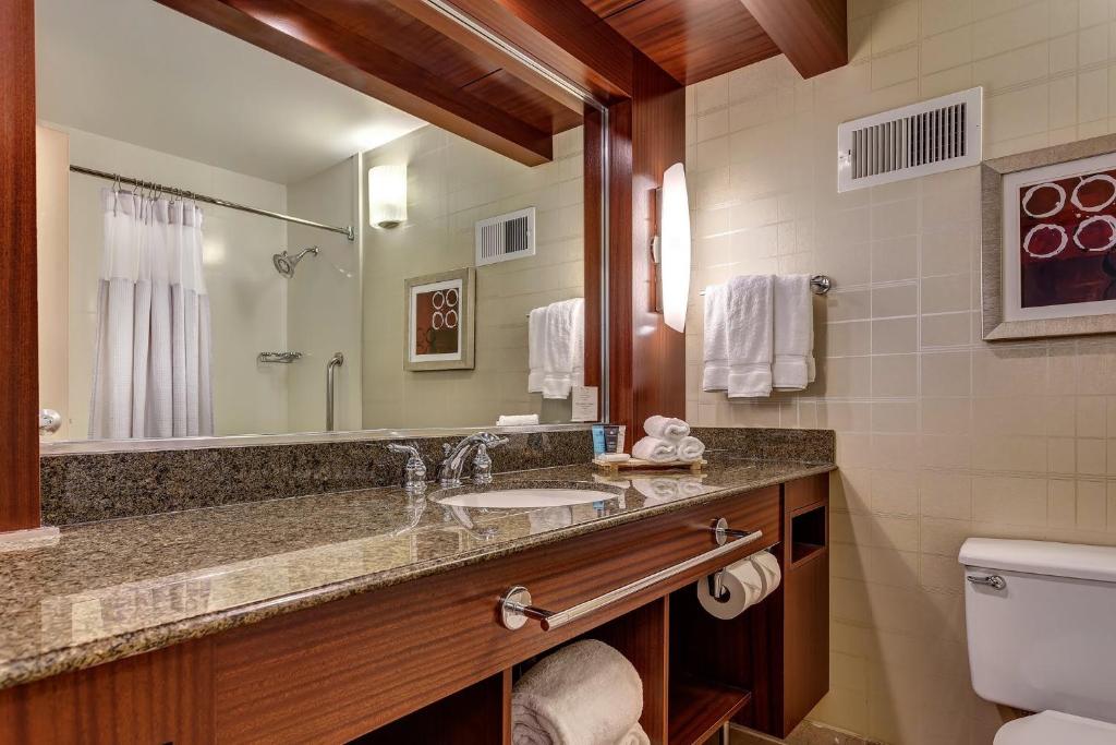 Crowne Plaza Hotel Foster City-San Mateo, an IHG Hotel - 