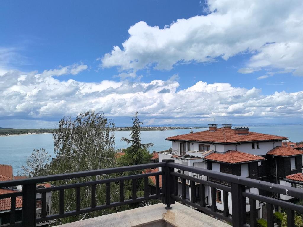 a view of the water from the balcony of a house at Sea view and more in Bŭnzareto