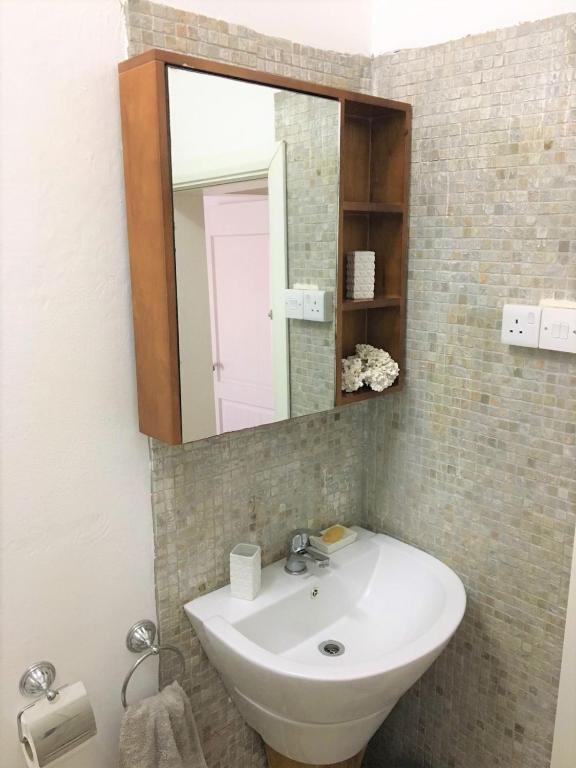 Sannyasa Wellness and Spa - 13