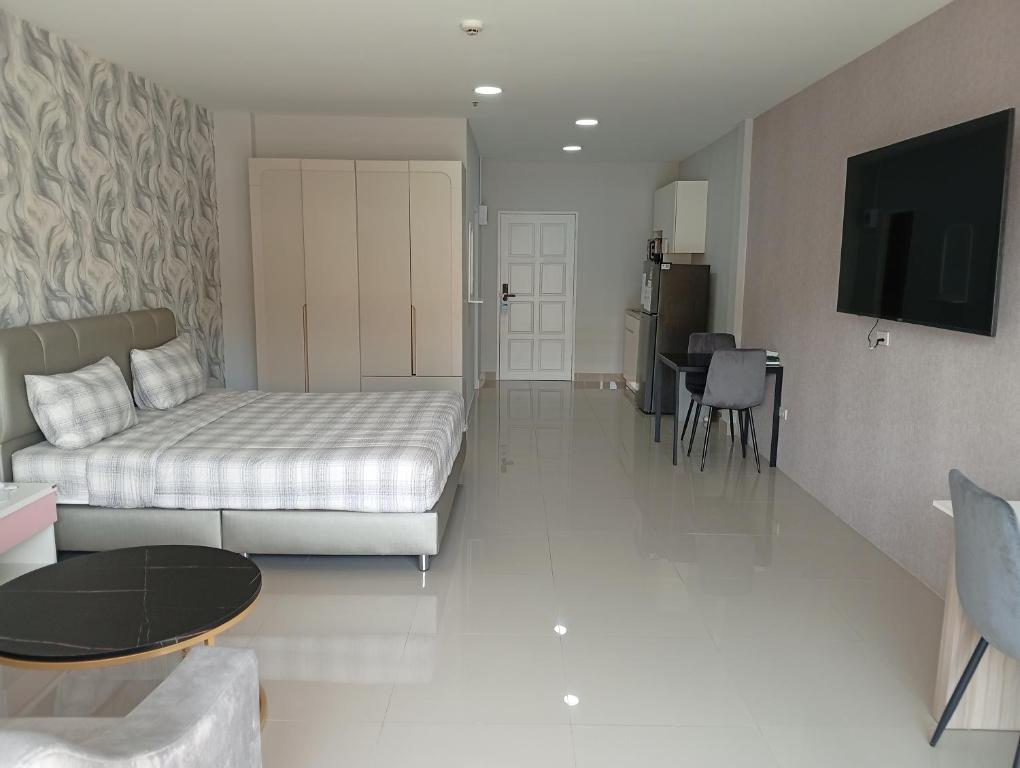 Pattaya Beach View Talay 6 by AEGEAN Suite Condo photo