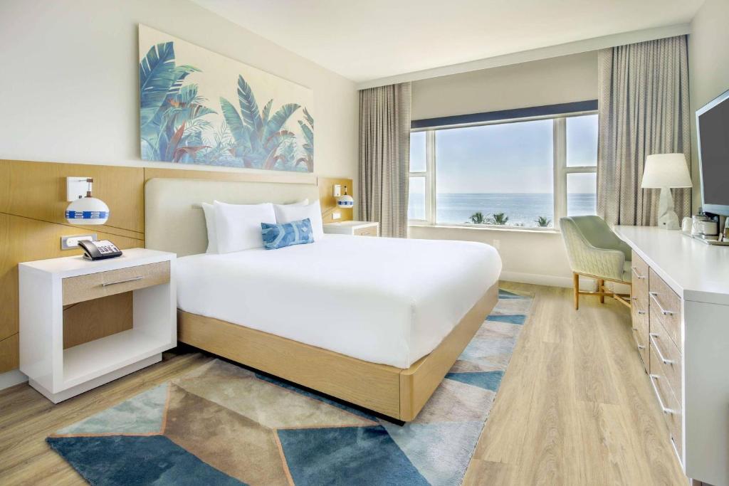 Radisson Resort Miami Beach photo