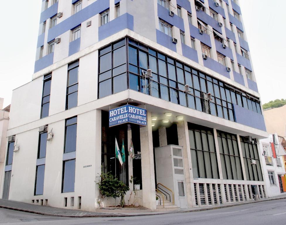  Caravelle Palace Hotel