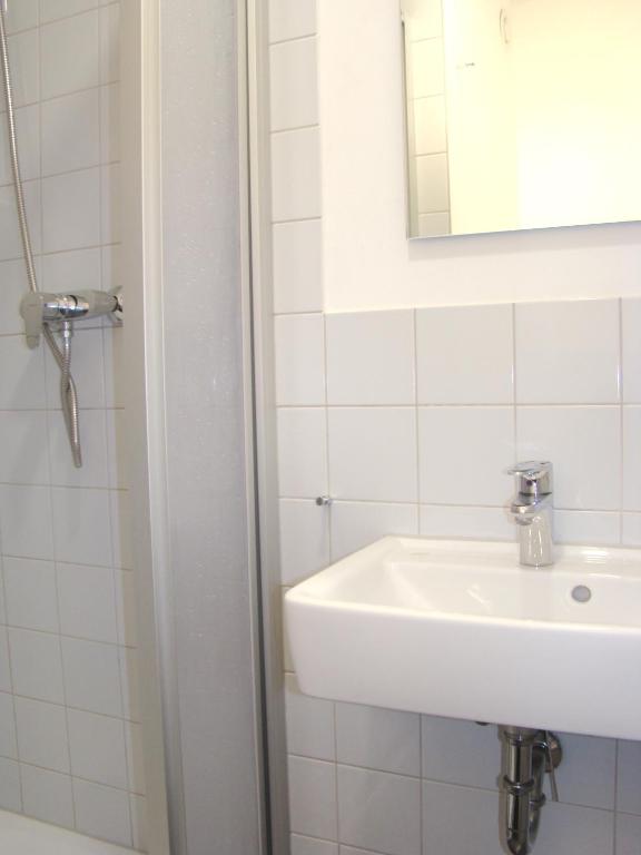 Koupelna v ubytování BNB near Brandenburg Gate - Rooms & Apartments
